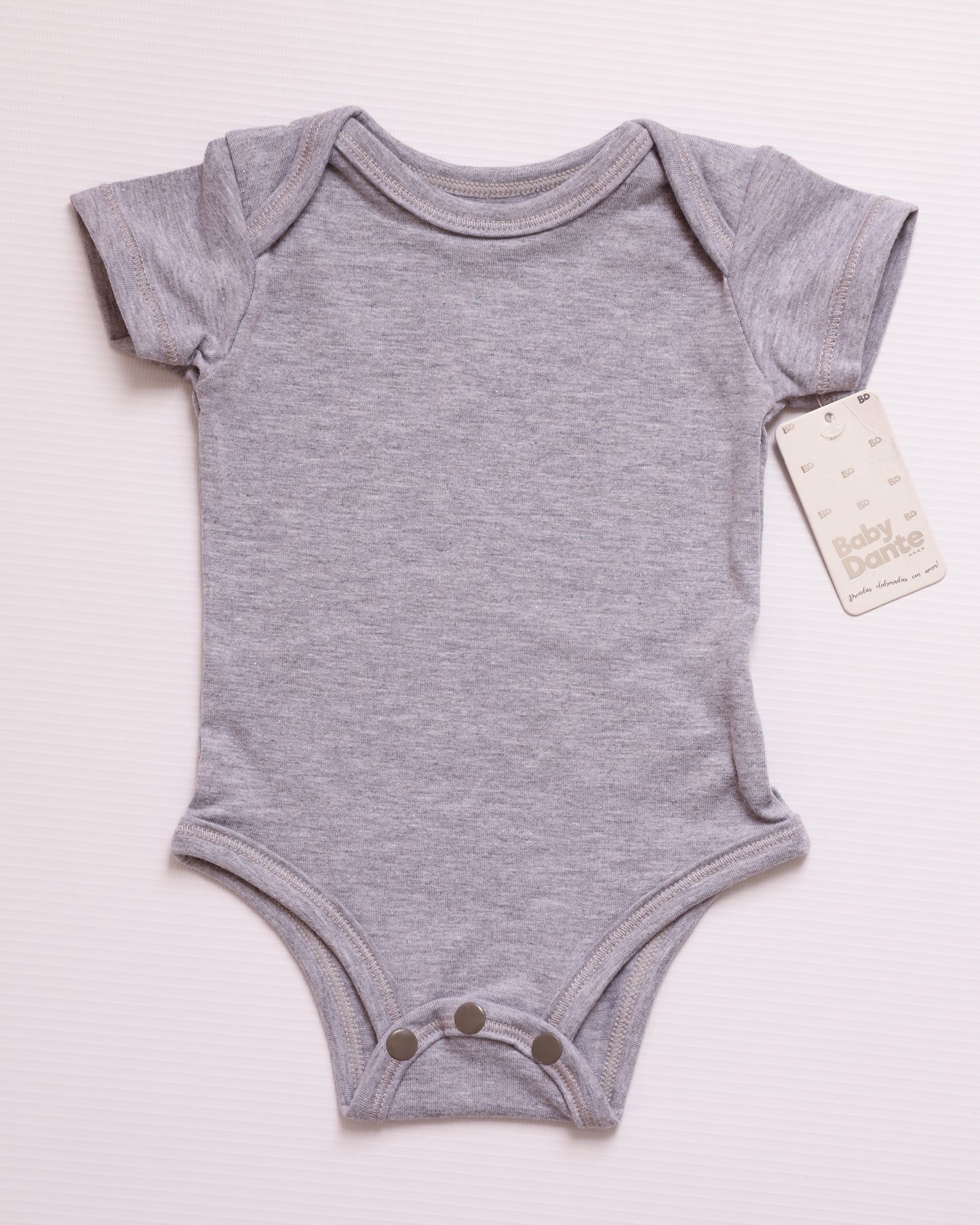 MAMELUCO BÁSICO GRIS