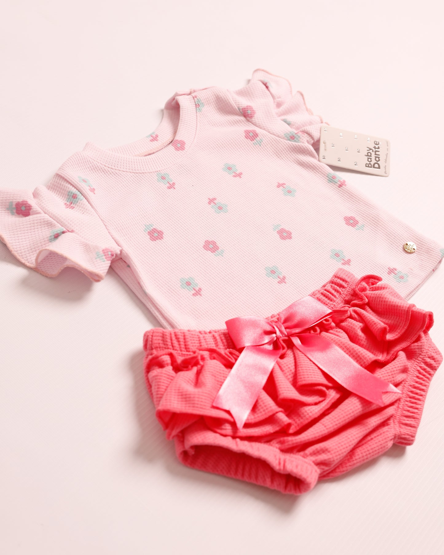 CONJUNTO LUPE FLORES