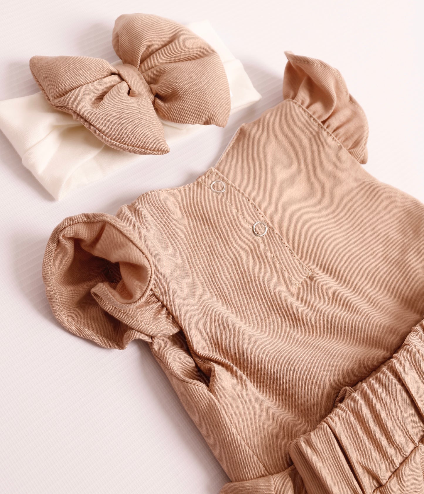 CONJUNTO VICTORIA CAMEL OSCURO
