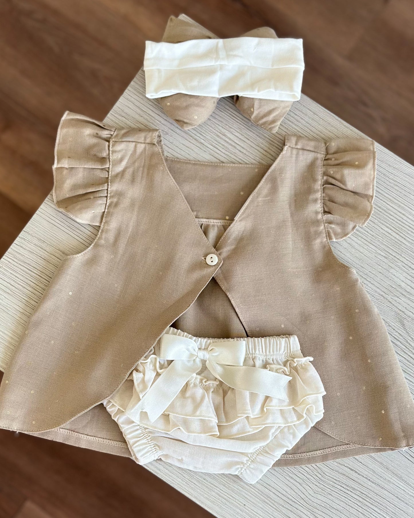 VESTIDO SARAI CAMEL