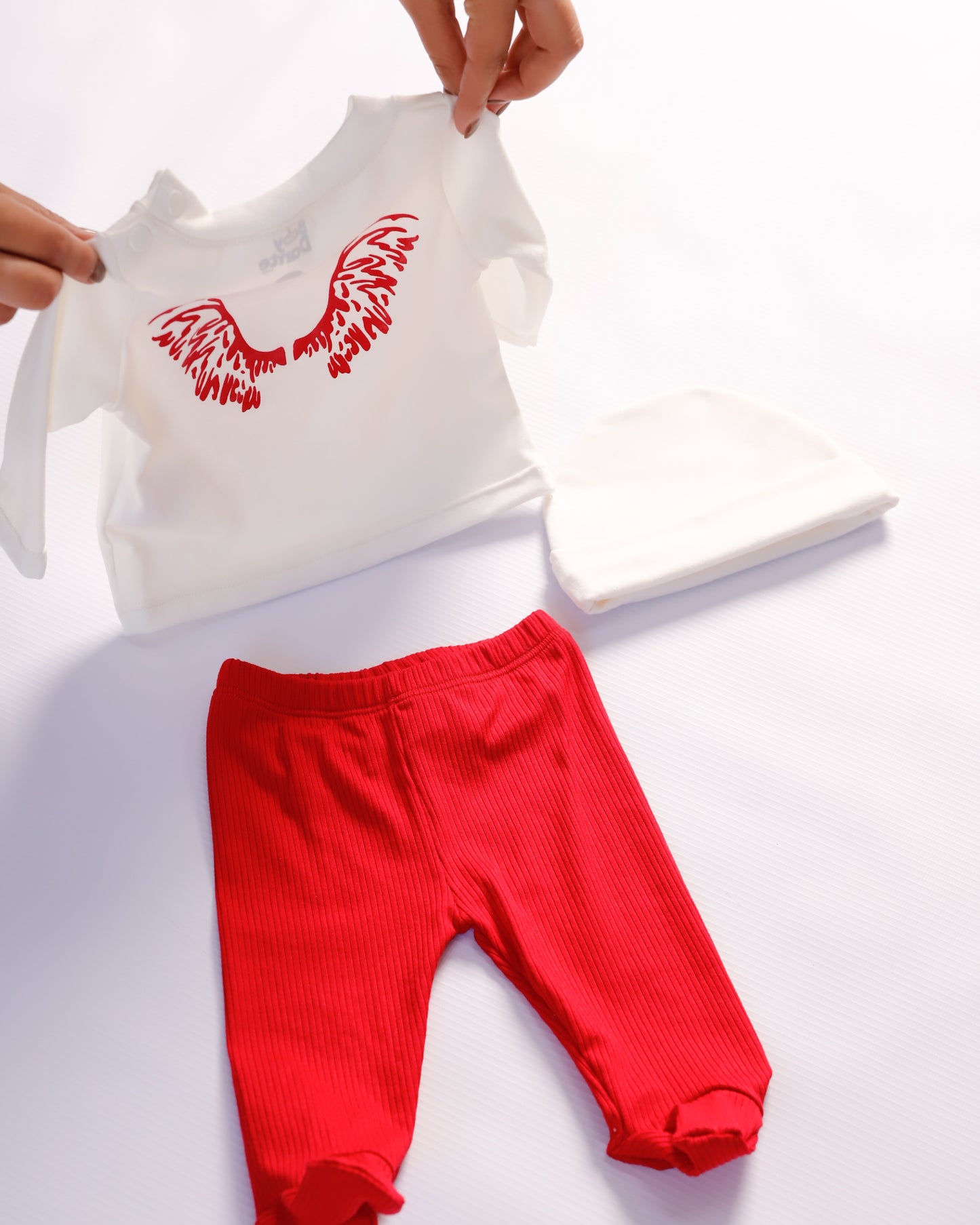 PRIMER DIA ANGELITO ROJO